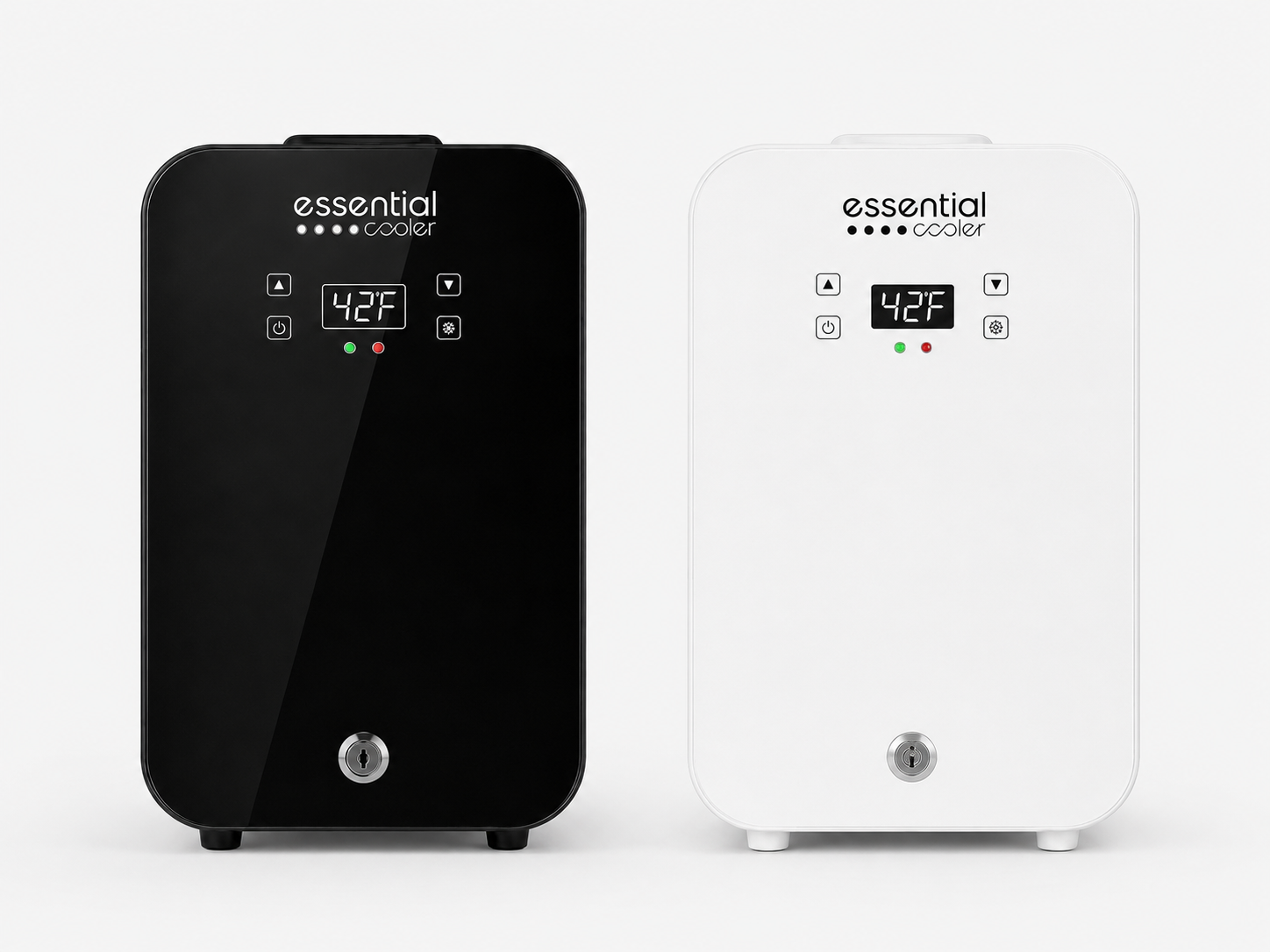 Essential Cooler Classic Black and White — 42°F displays